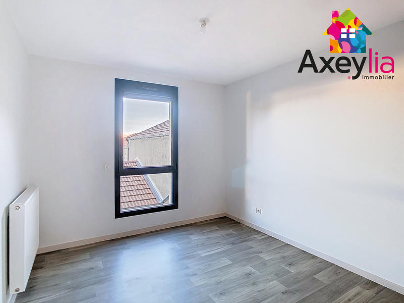 Appartement - 98 m² - 4 pièces