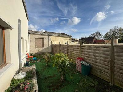 Maison - 163 m² - 9 pièces