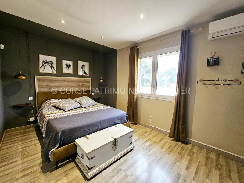 Villa - 152 m² - 4 pièces