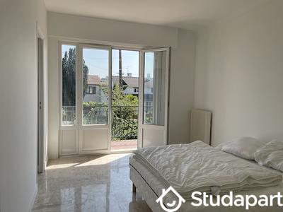 Chambre - 14 m² - 1 pièce