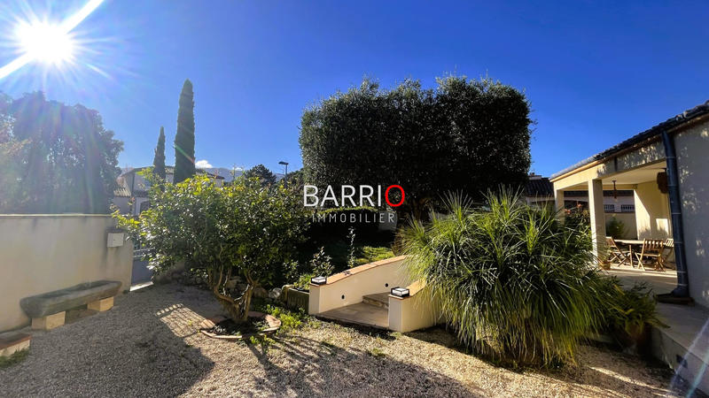 Villa - 170 m² - 6 pièces