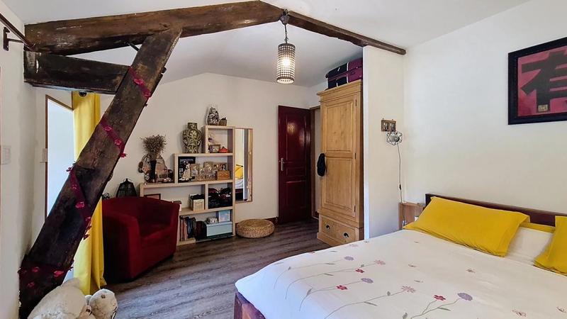 Maison de village - 139 m² - 6 pièces