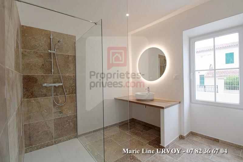 Maison - 151 m² - 8 pièces