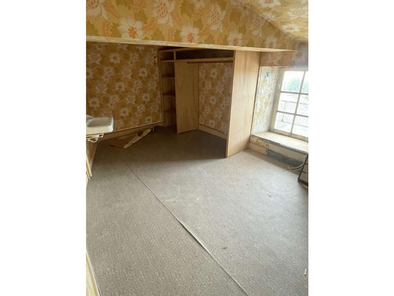 Maison - 300 m² - 13 pièces