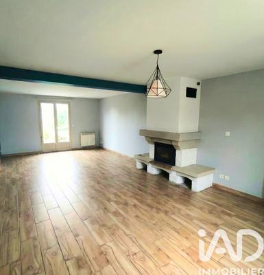Maison - 95 m² - 5 pièces