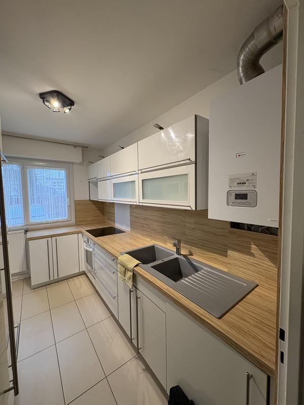 Appartement - 60 m² - 3 pièces