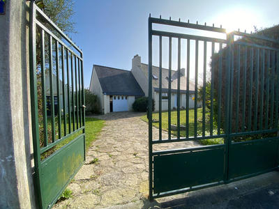 Maison - 122 m² - 6 pièces