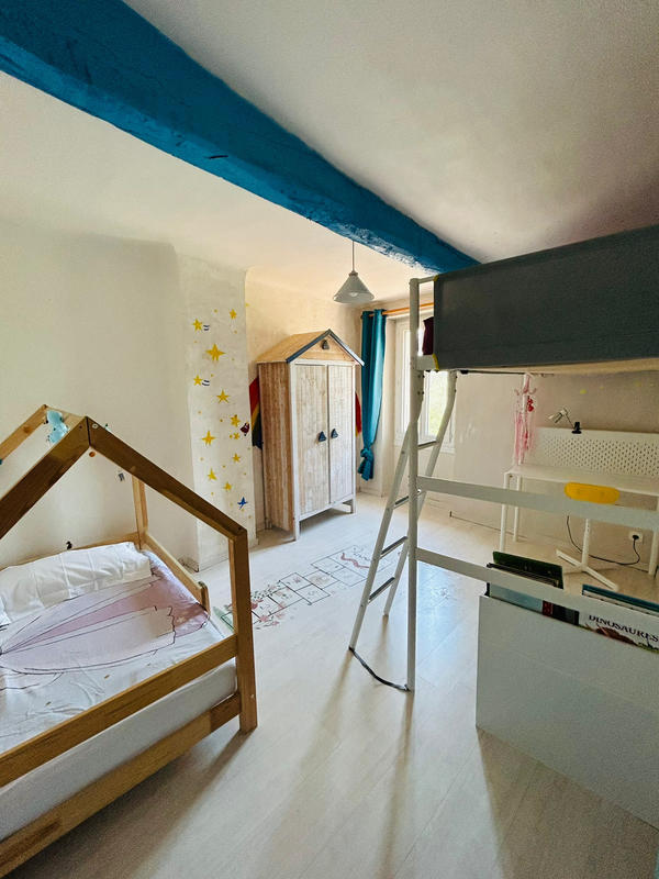 Maison - 195 m² - 8 pièces