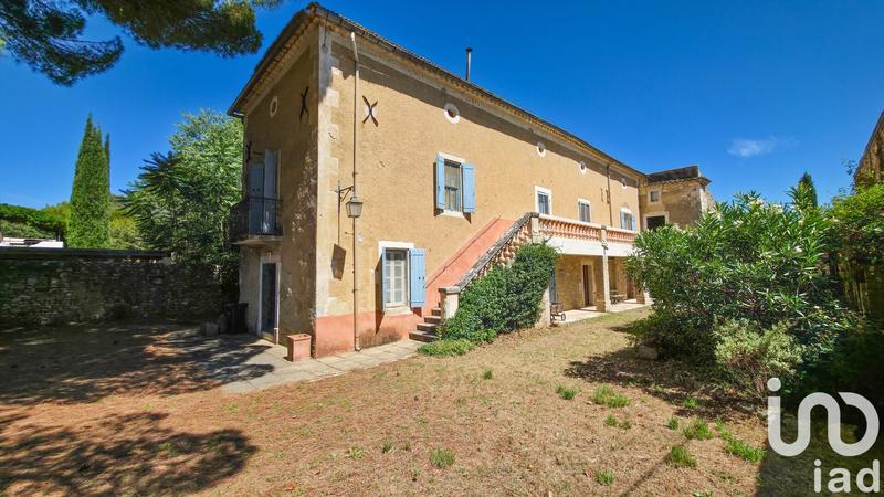 Maison - 294 m² - 10 pièces