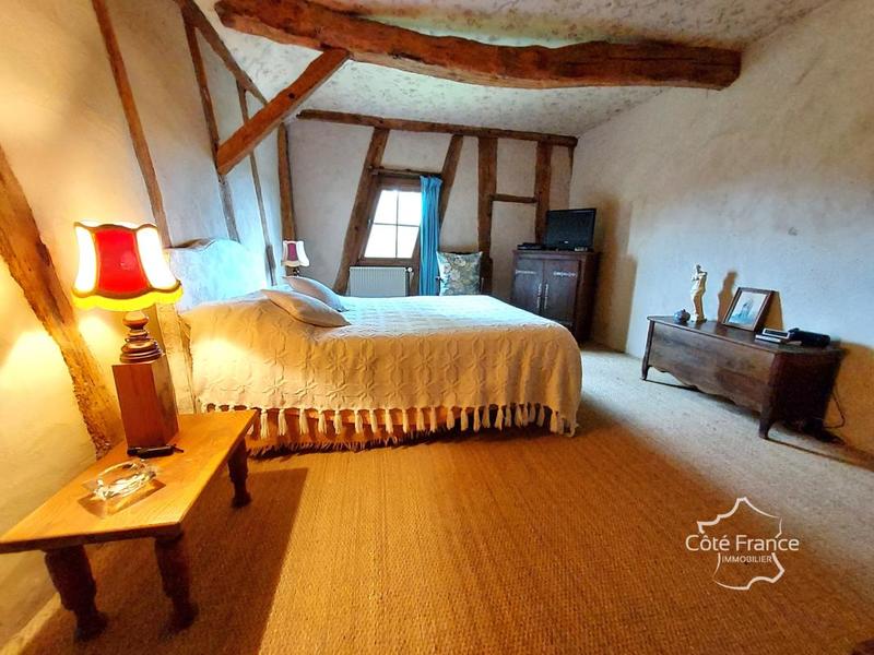 Propriété - 253 m² - 8 pièces