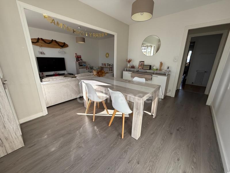 Appartement - 92 m² - 4 pièces