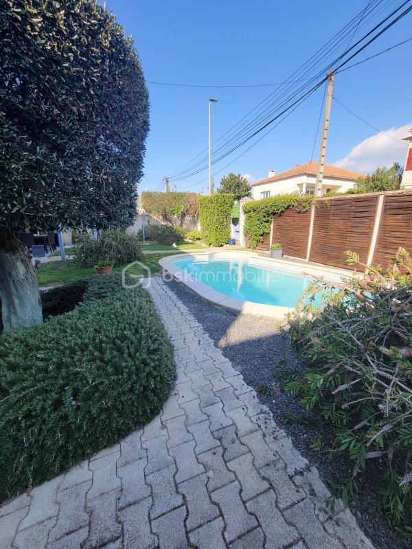 Maison - 123 m² - 6 pièces