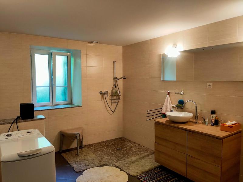 Maison - 241 m² - 8 pièces