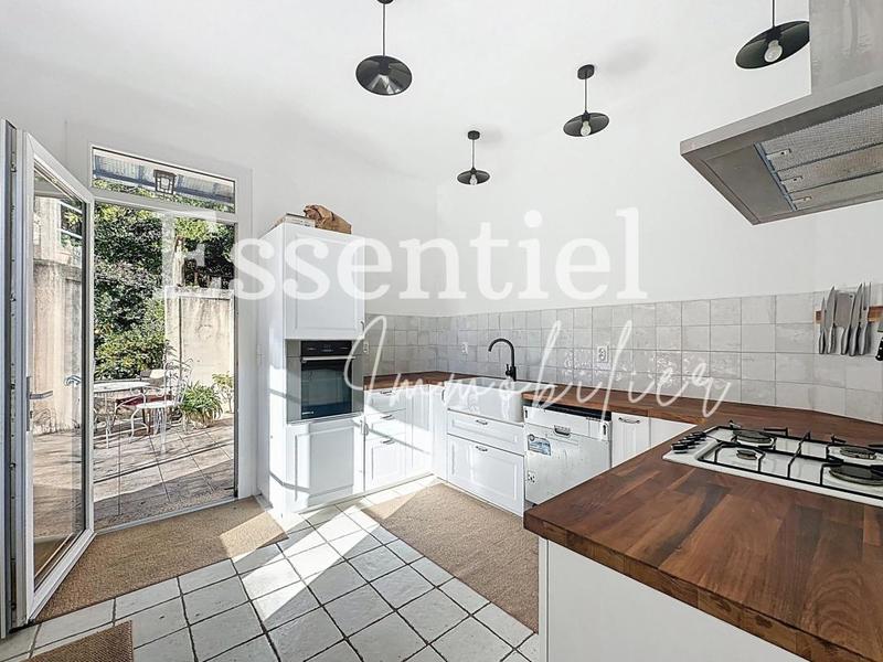 Appartement - 106 m² - 3 pièces