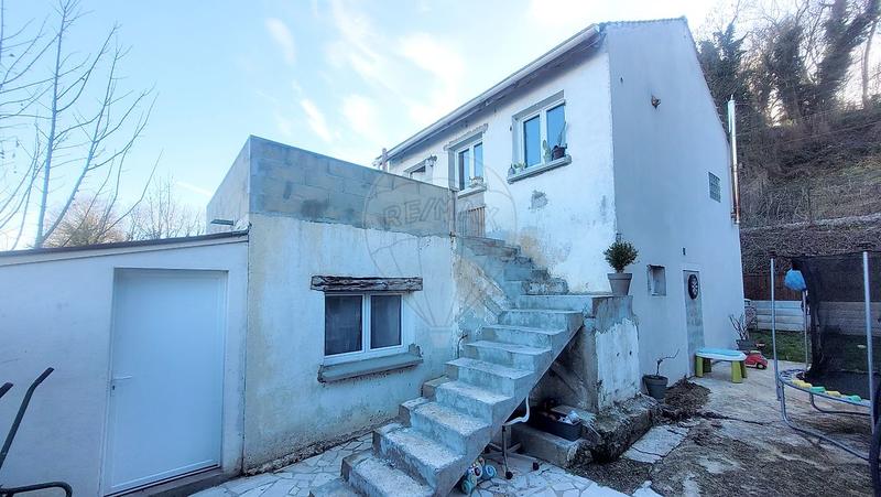 Maison - 82 m² - 5 pièces