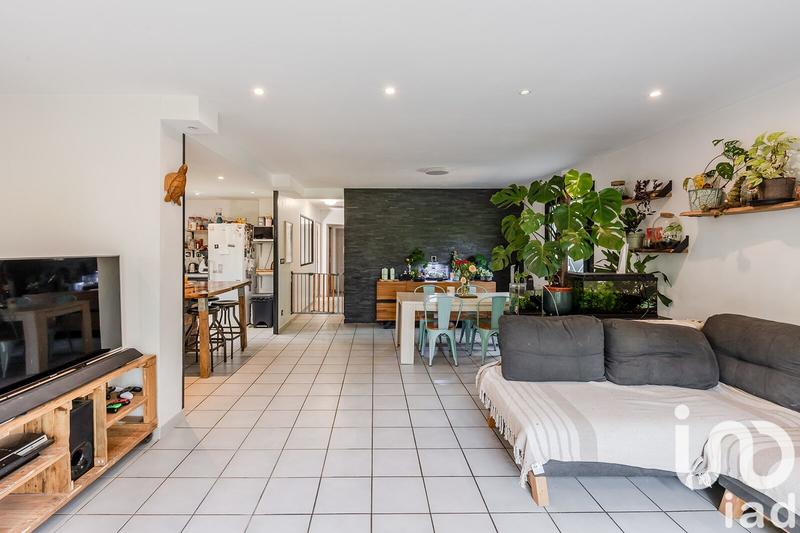 Maison - 141 m² - 6 pièces