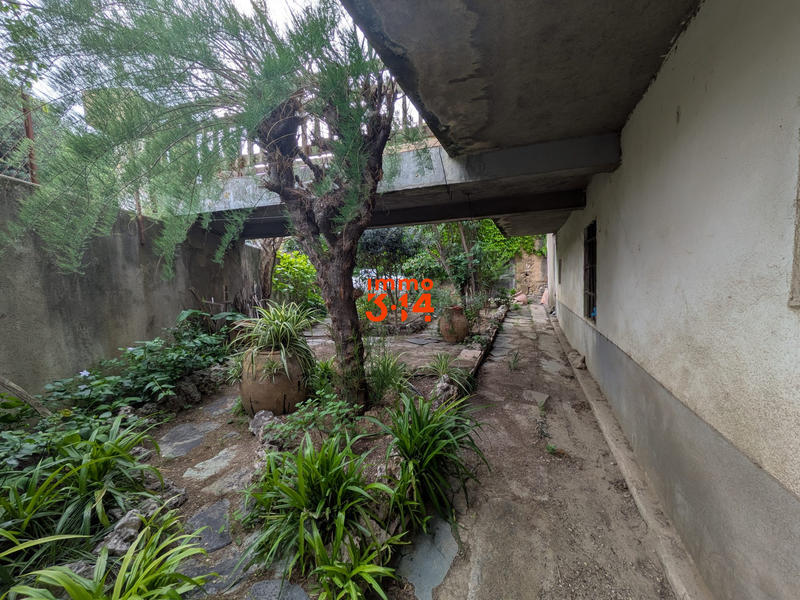 Maison ancienne - 500 m² - 15 pièces