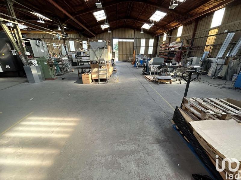 Local commercial - 1 370 m²