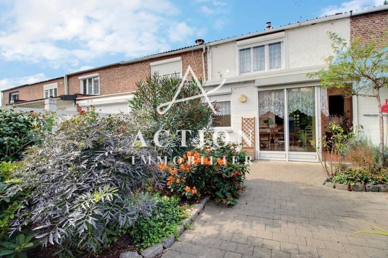 Maison - 86 m² - 4 pièces