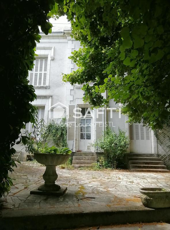 Maison - 194 m² - 12 pièces