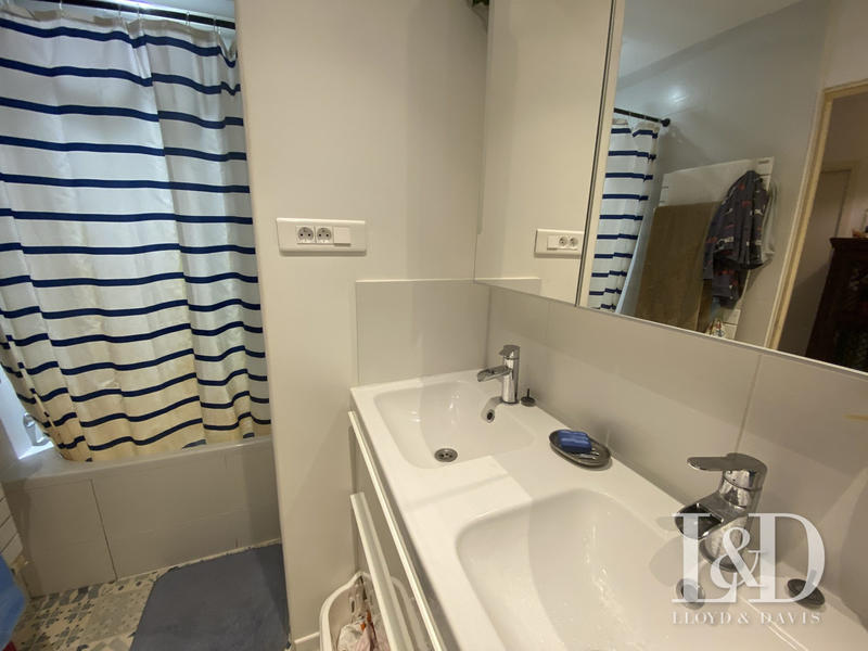 Appartement - 82 m² - 4 pièces