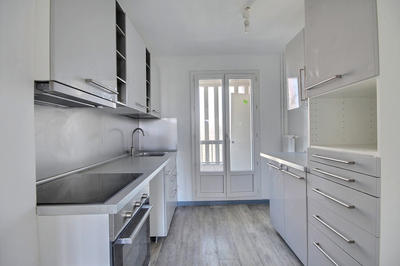 Appartement - 70 m² - 4 pièces