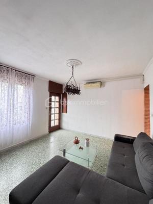 Maison de village - 100 m² - 6 pièces