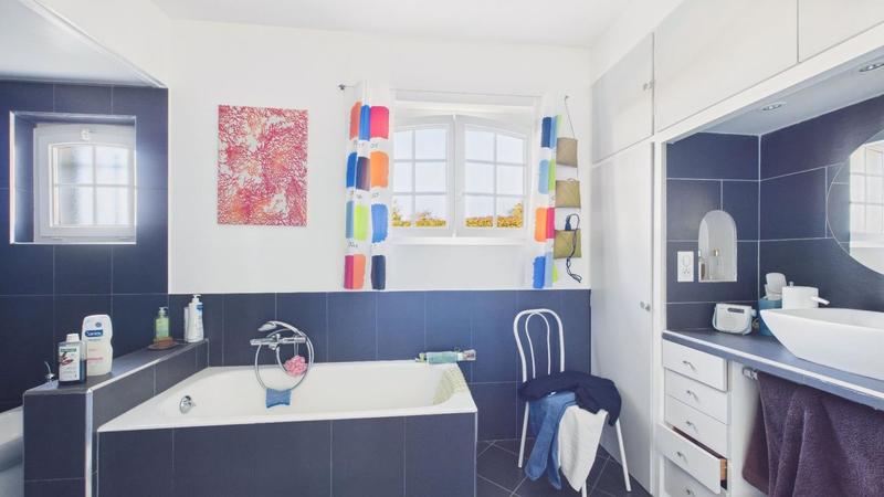 Maison - 199 m² - 6 pièces