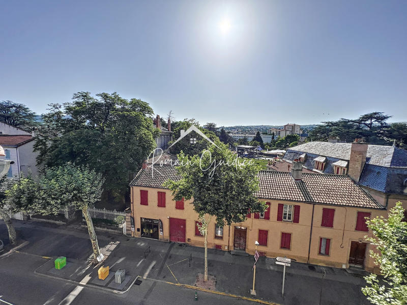 Appartement - 83 m² - 3 pièces