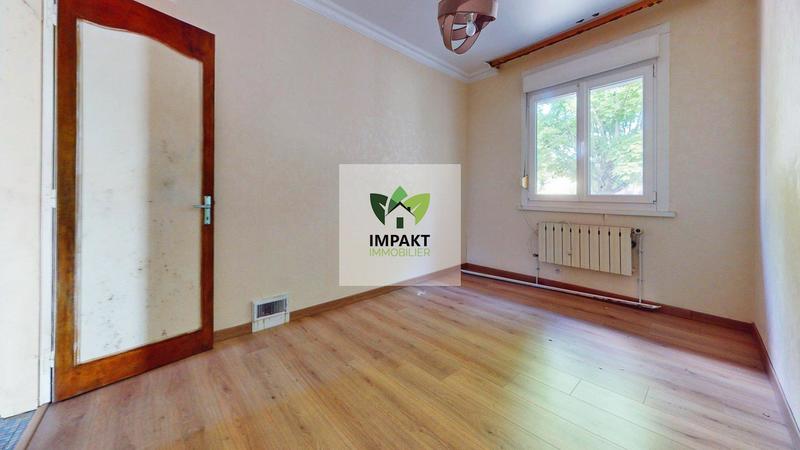 Maison - 84 m² - 5 pièces