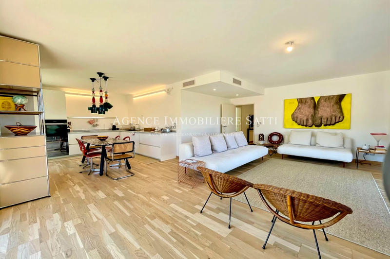 Appartement - 110 m² - 4 pièces