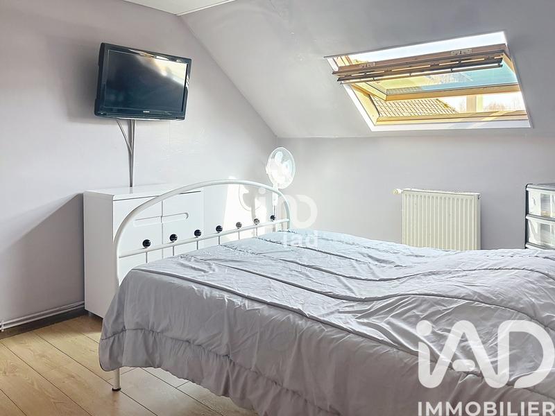 Maison - 95 m² - 5 pièces