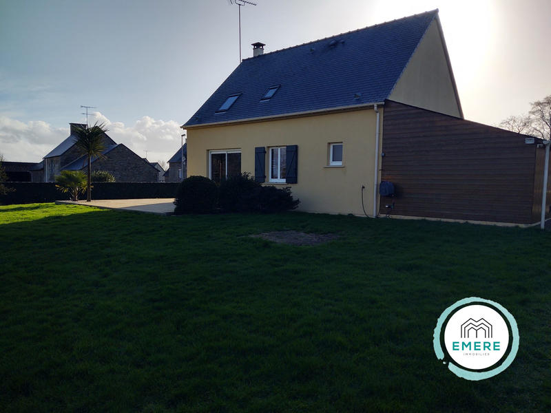 Maison - 99 m² - 5 pièces