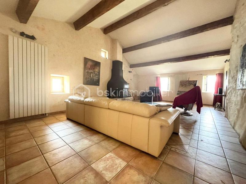Appartement - 285 m² - 14 pièces