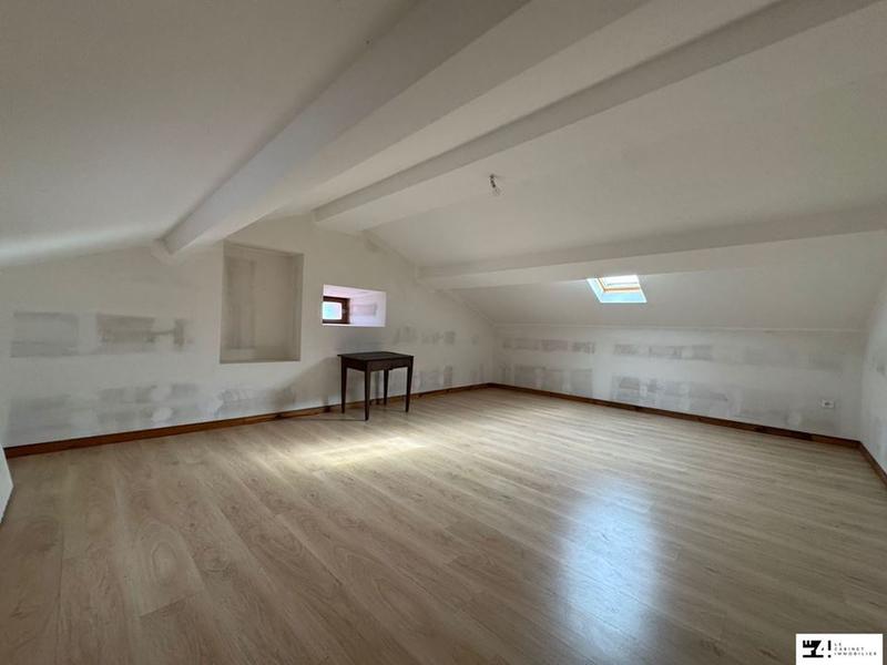 Maison traditionnelle - 173 m² - 6 pièces