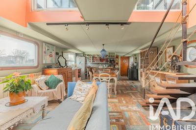 Appartement - 220 m² - 9 pièces