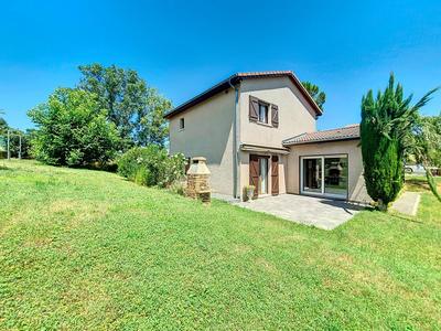 Maison - 120 m² - 4 pièces