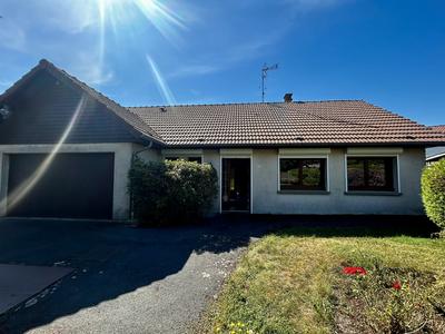 Maison - 93 m² - 5 pièces