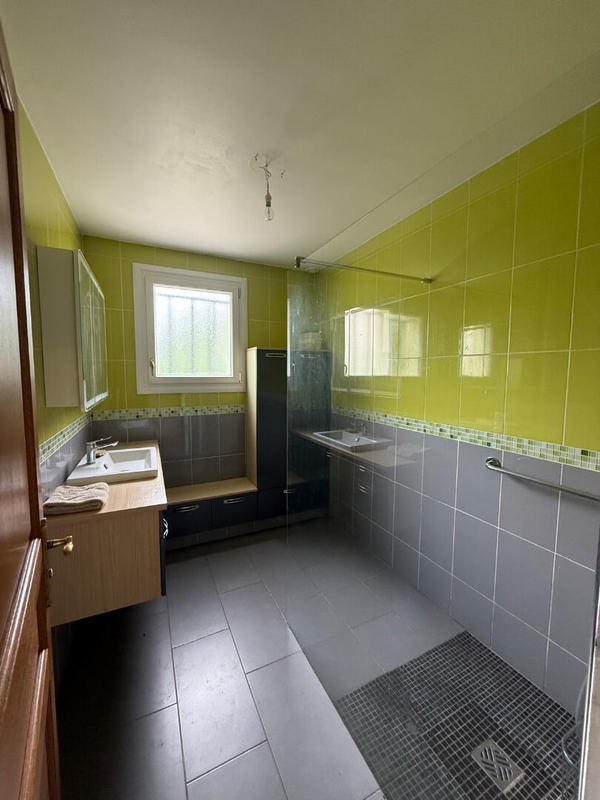 Maison - 190 m² - 6 pièces