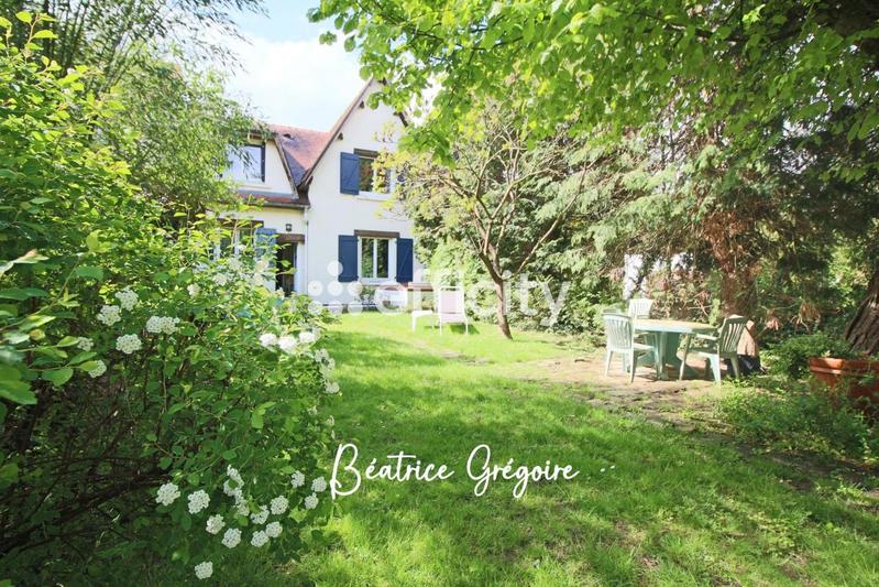 Maison - 165 m² - 5 pièces