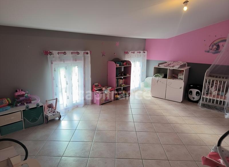 Maison - 142 m² - 4 pièces