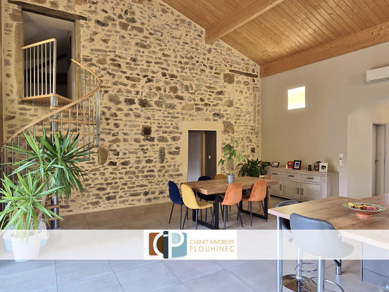 Maison - 172 m² - 5 pièces