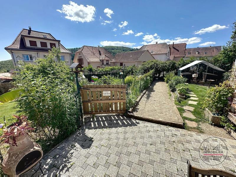 Maison - 177 m² - 8 pièces