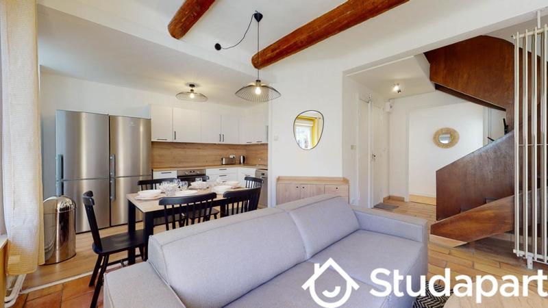 Chambre - 9 m² - 1 pièce