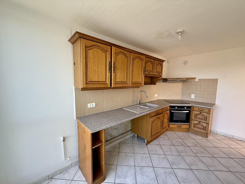 Appartement - 80 m² - 4 pièces