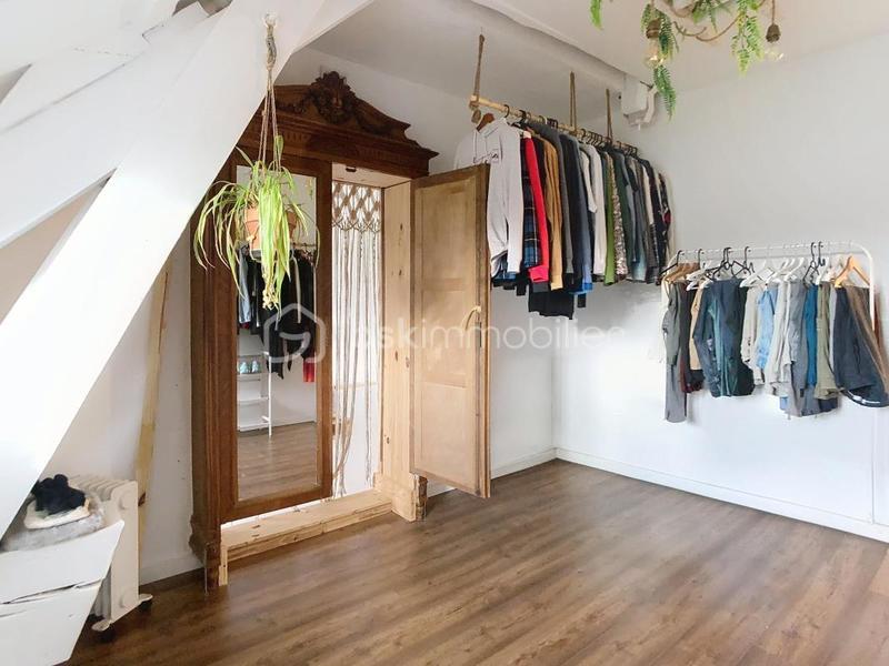 Maison en pierre - 250 m² - 8 pièces