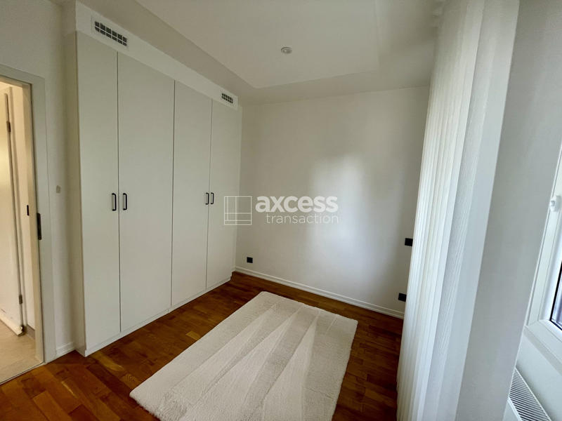 Maison - 93 m² - 5 pièces