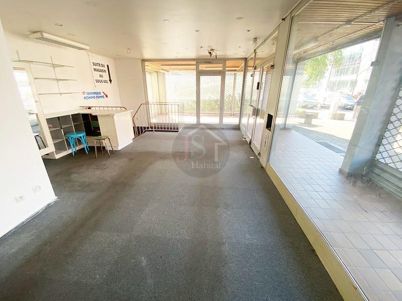 Local commercial - 97 m²