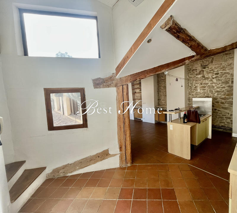 Appartement - 96 m² - 3 pièces