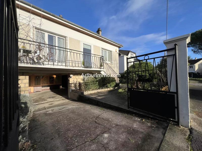 Maison - 76 m² - 4 pièces